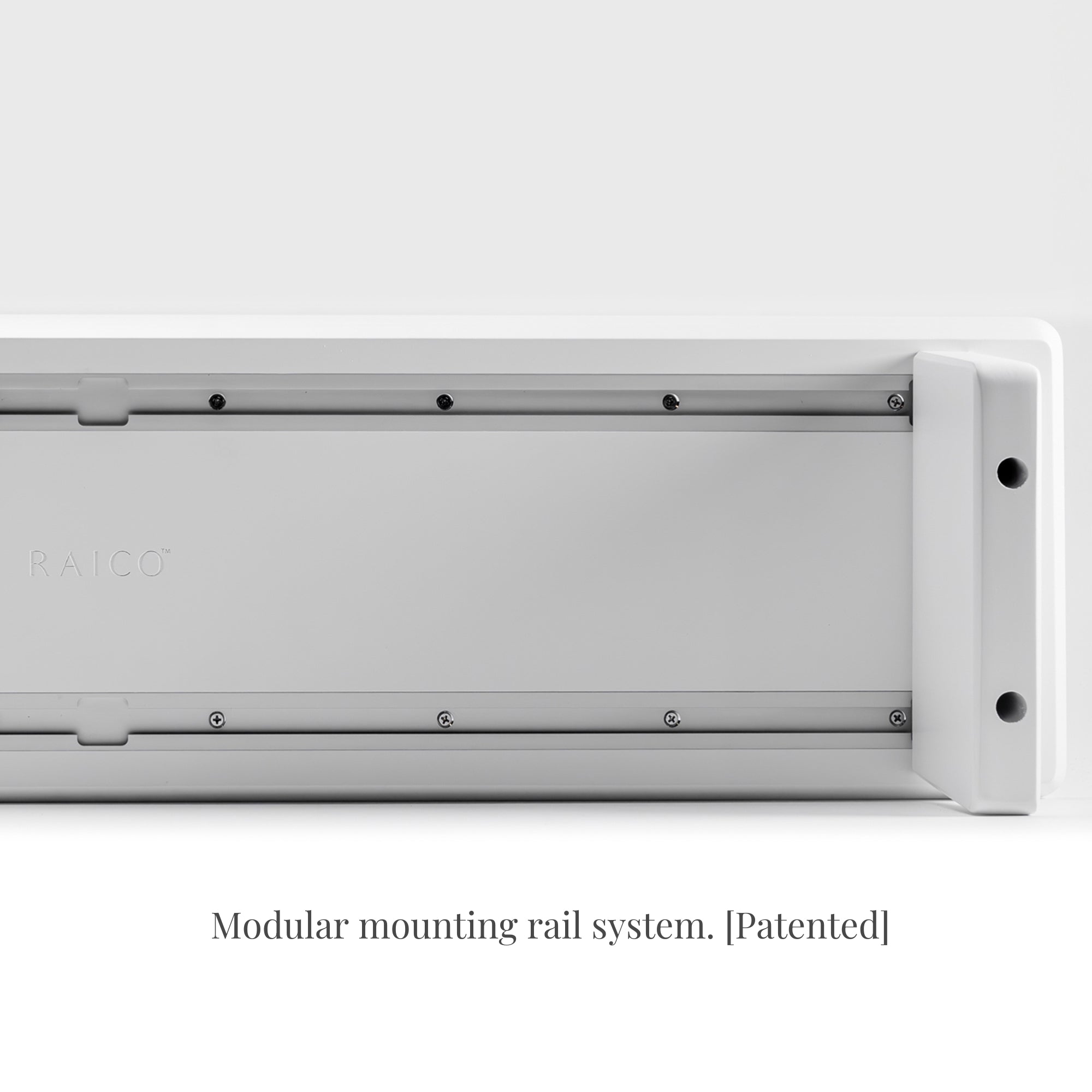 Desk Setup Cockpit | White