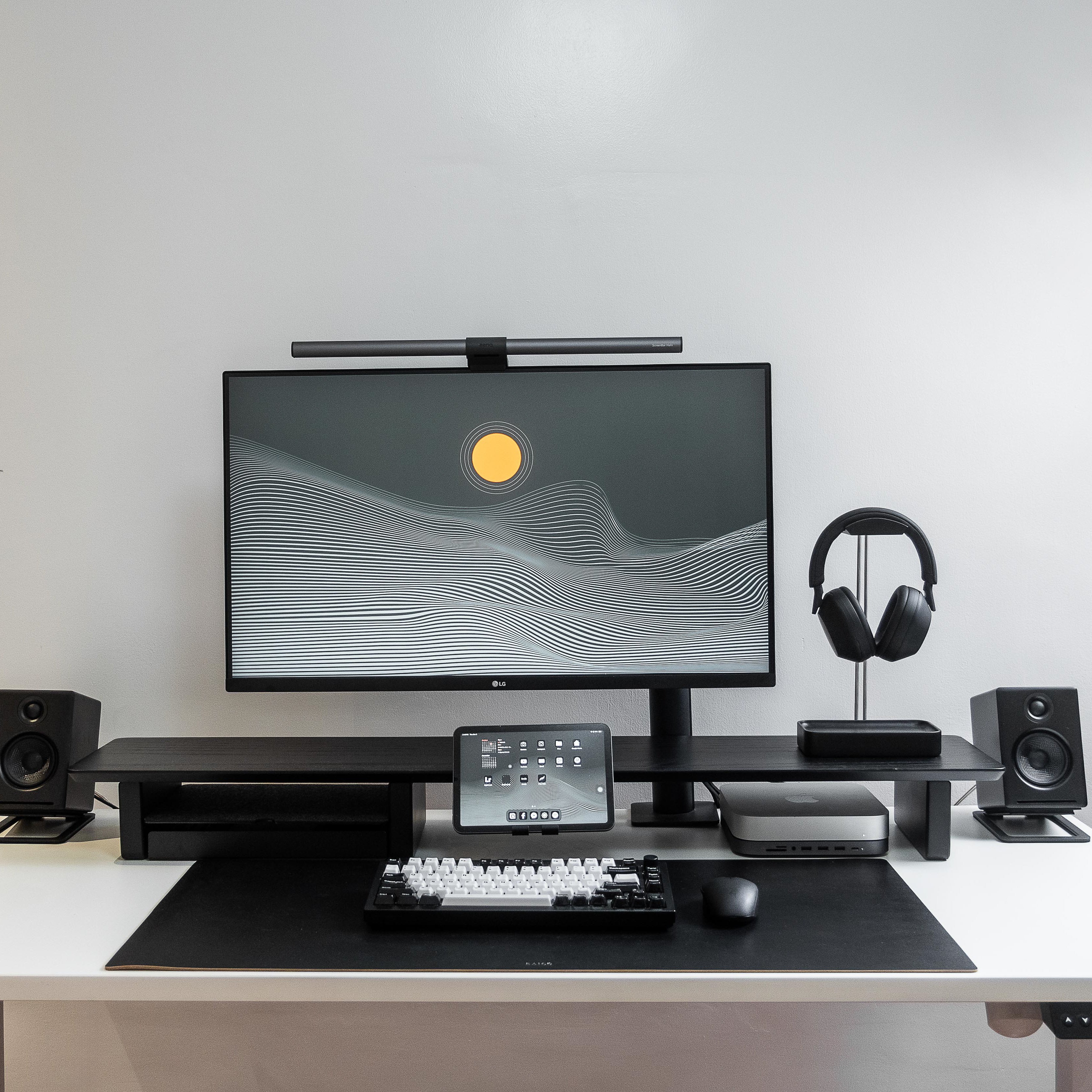 Desk Shelf | Black